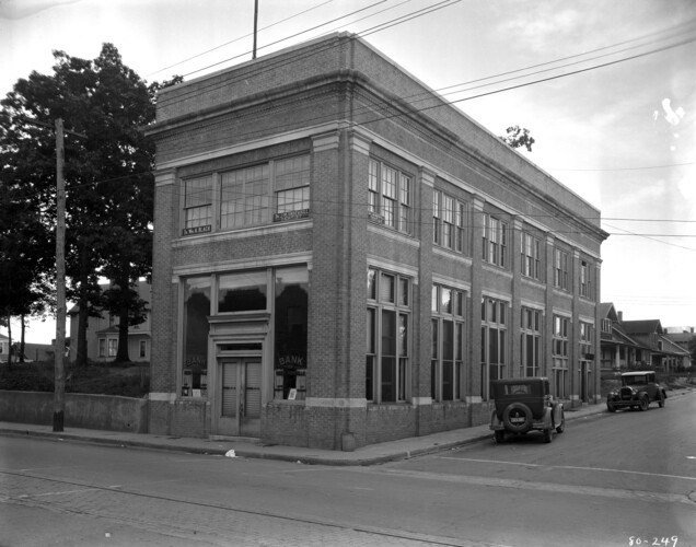 Banks Ave. - Downtown Asheville - 101 Banks Ave