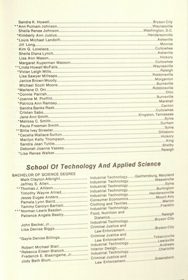 hl_commencementprogram_1982-05_15.jpg